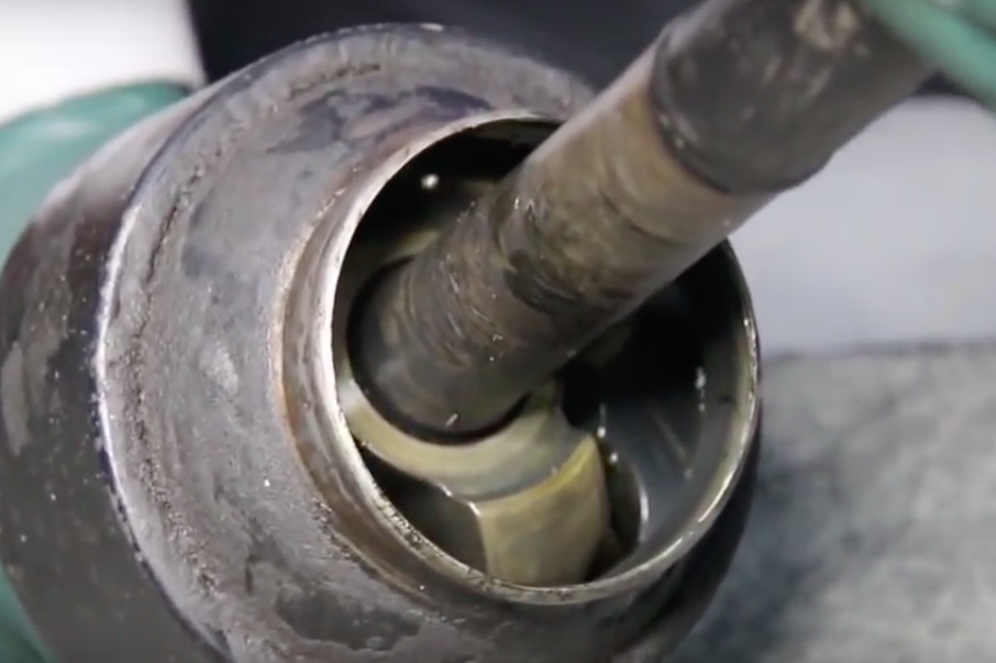 Worn Out Rear Axles Driveline and rear end Problem